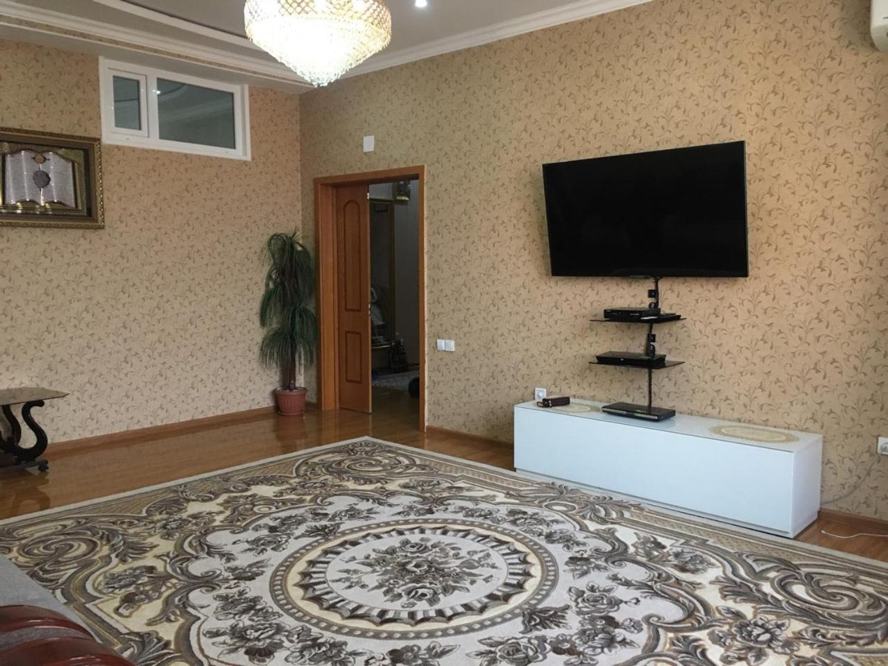 82-MKR, NEAR GULDASTA ДУШАНБЕ (Таджикистан) - Квартиры посуточно - от 2563  RUB | NOCHI